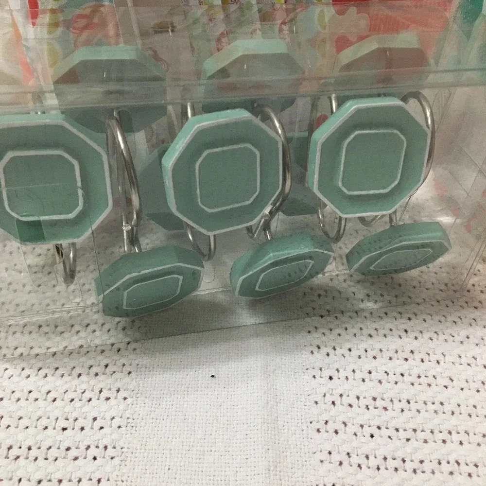 Groovy Medallion shower curtain hooks